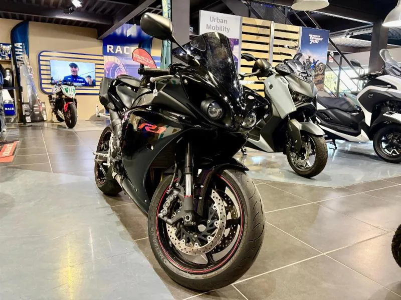 YZF 1000 R1 CROSS PLANE