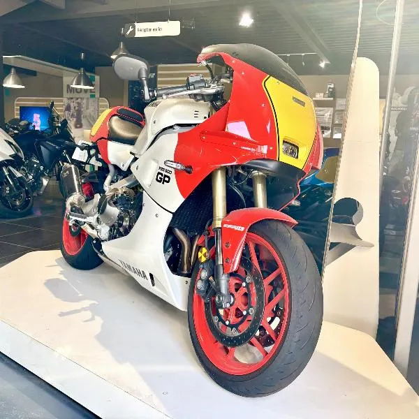 XSR 900 GP
