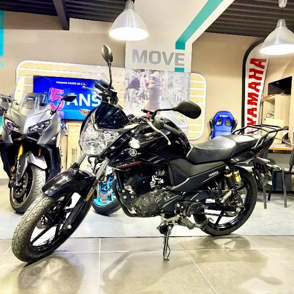 YS 125