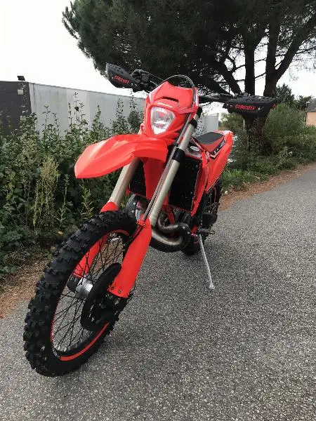 RR 200 STANDARD