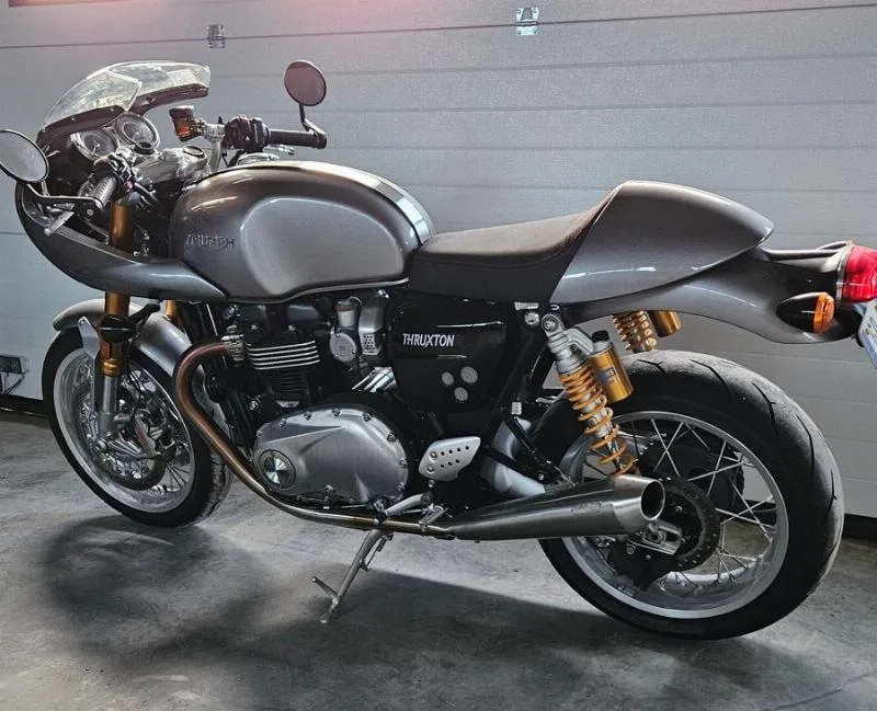 THRUXTON 1200 R