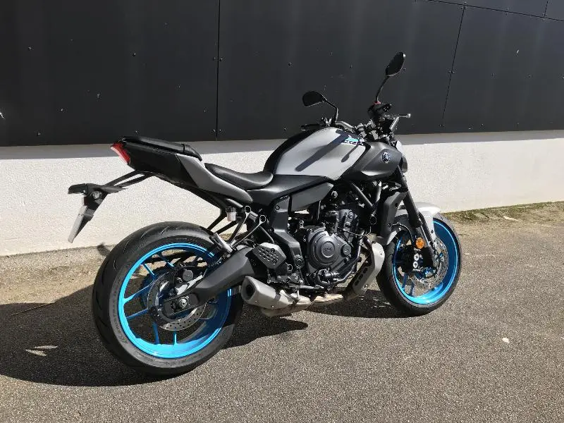 MT07 