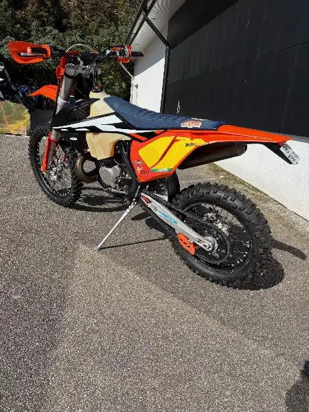 300 EXC