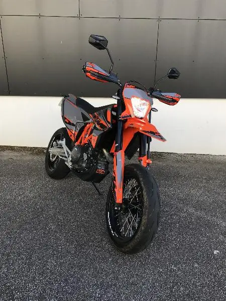 690 SMC R
