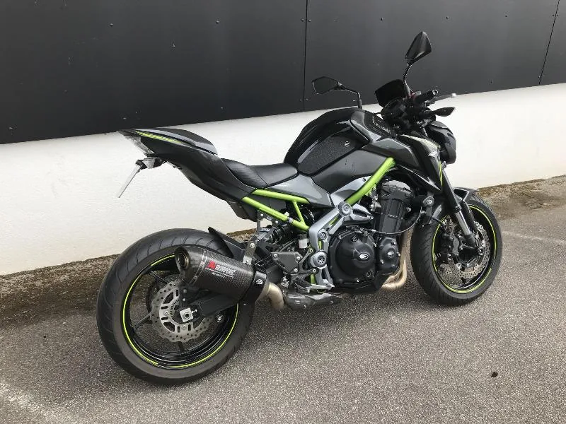 Z 900