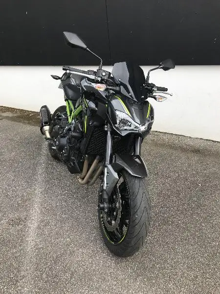 Z 900