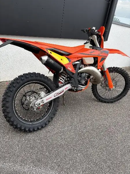 125 XCW