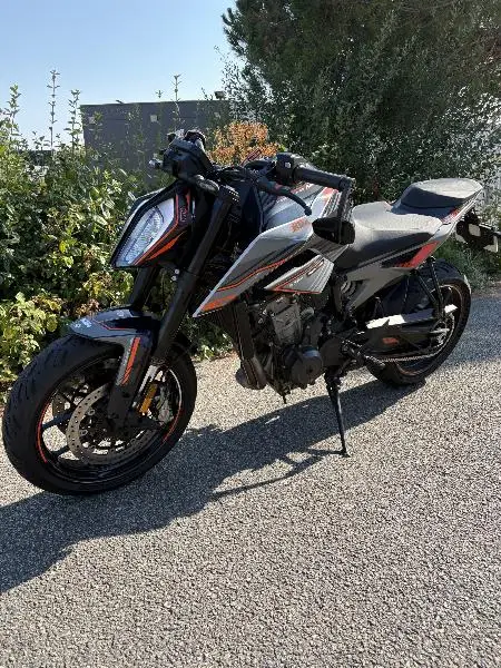 790 DUKE L
