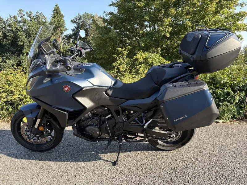 NT 1100