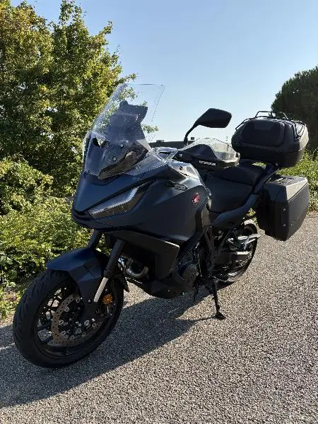 NT 1100
