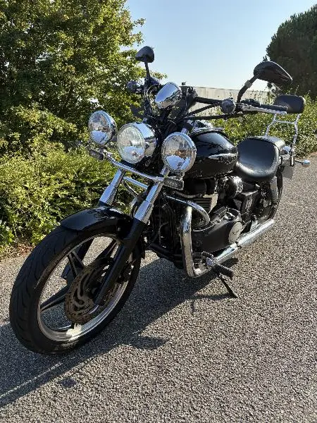 BONNEVILLE SPEEDMASTER 1200