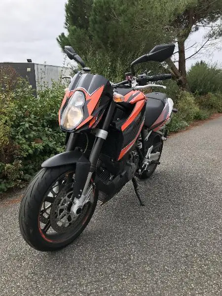 990 SUPER DUKE