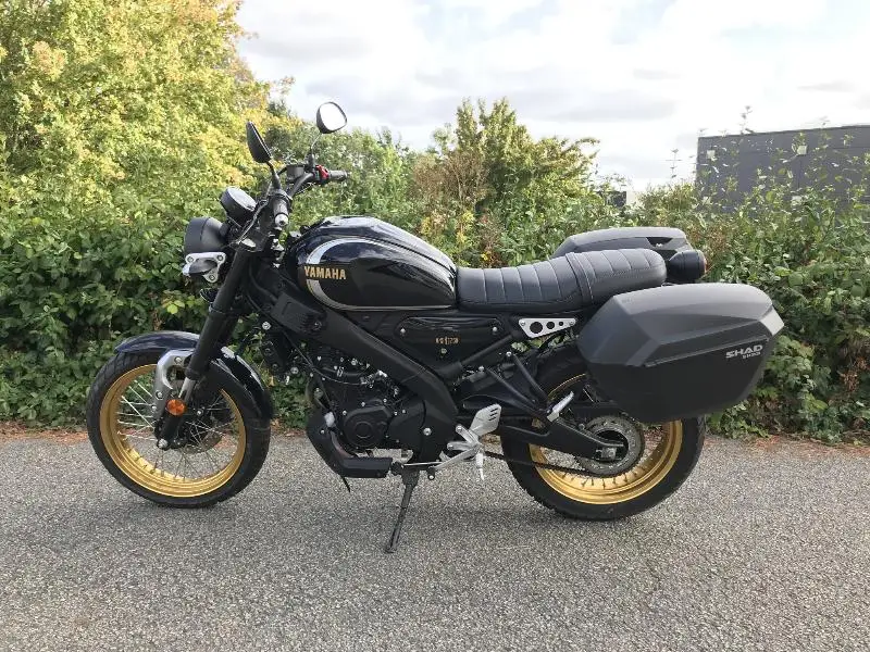 XSR 125 Legacy