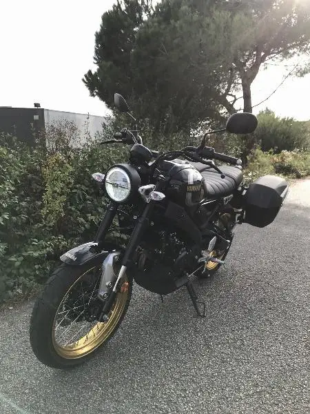 XSR 125 Legacy