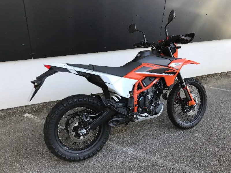 125 ENDURO R