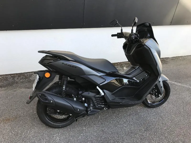 NMAX 125