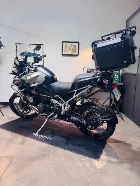TIGER 1200 RALLY EXPLORER
