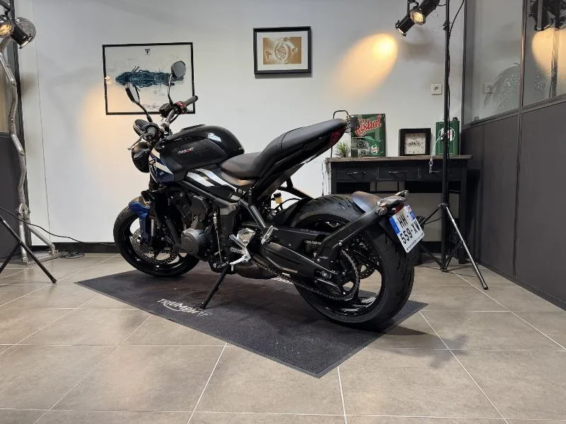 TRIDENT 660
