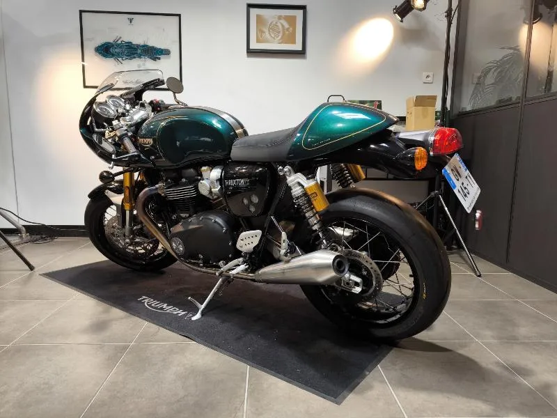THRUXTON 1200 RS