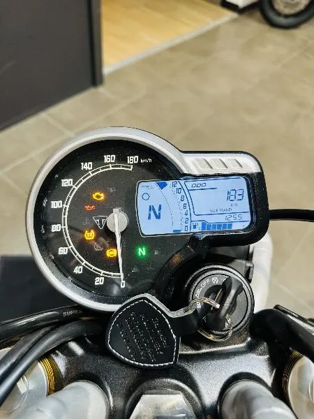Scrambler 400 X
