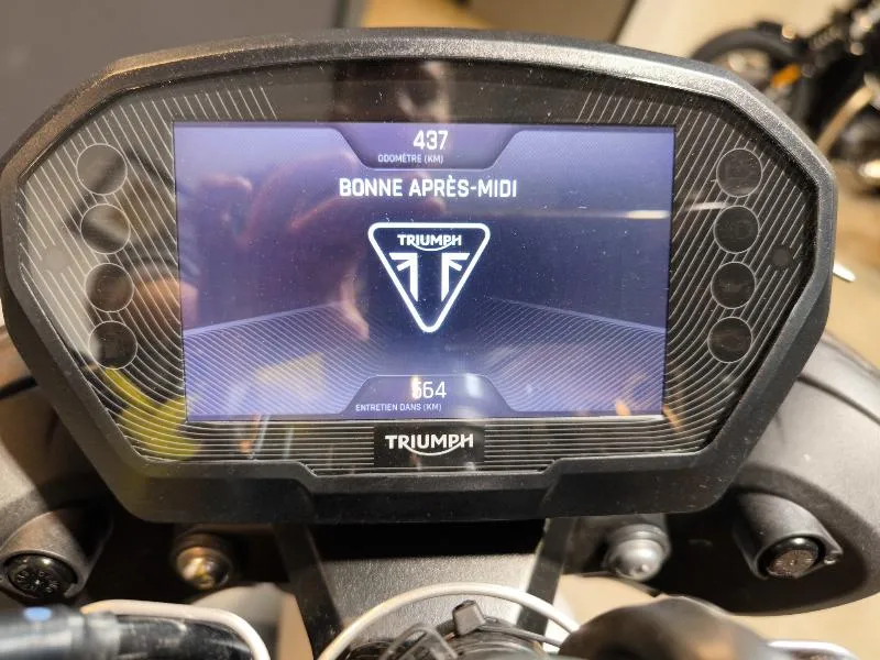 STREET TRIPLE 765 RX