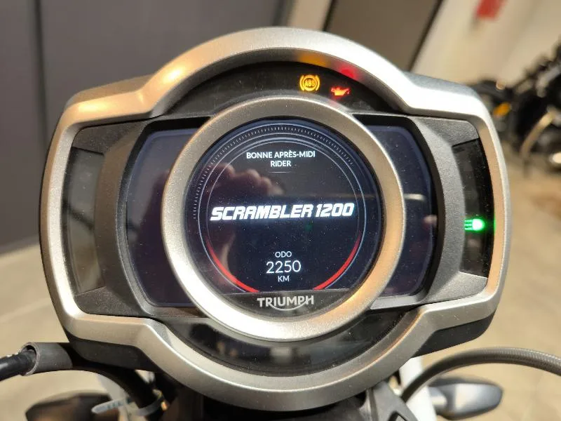 SCRAMBLER 1200 XE