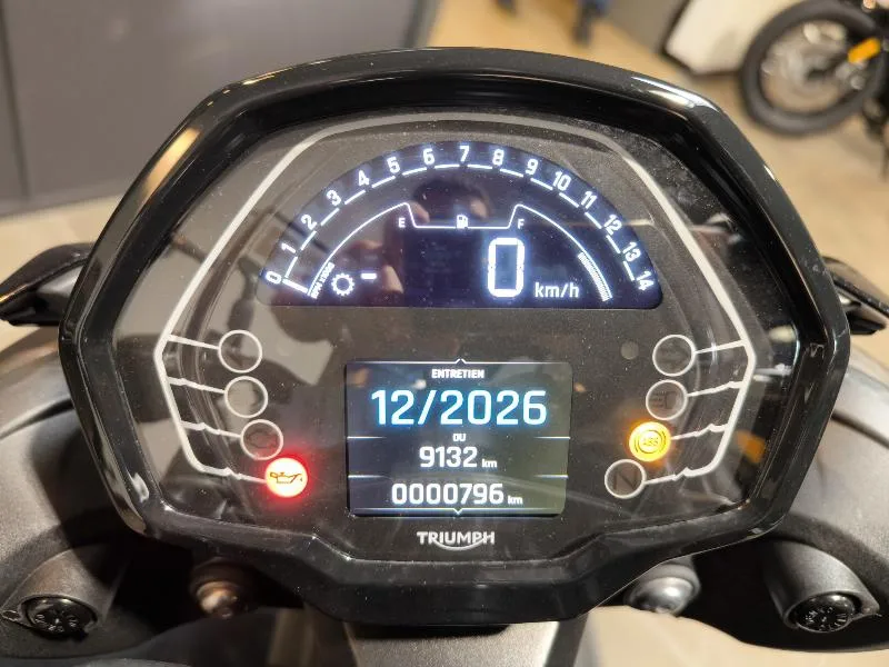 STREET TRIPLE 765 R