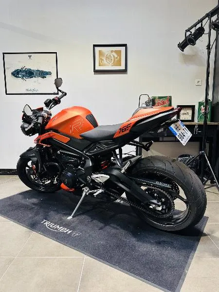STREET TRIPLE 765 R