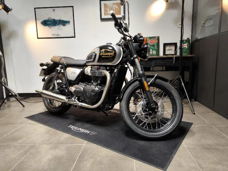 Bonneville T100