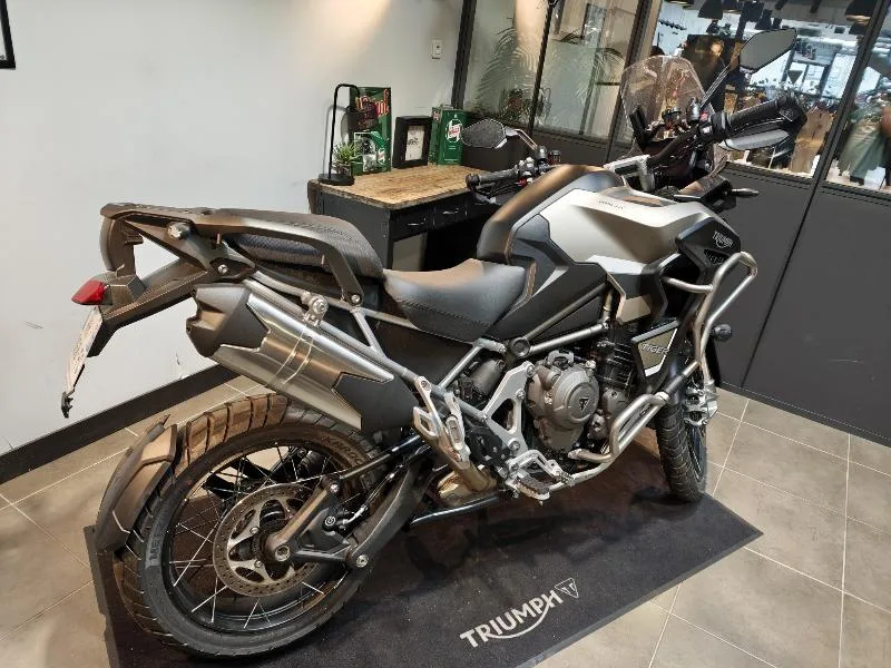 TIGER 1200 RALLY EXPLORER