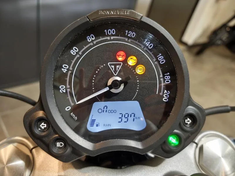 BONNEVILLE SPEEDMASTER 1200