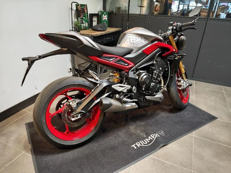 STREET TRIPLE 765 RX