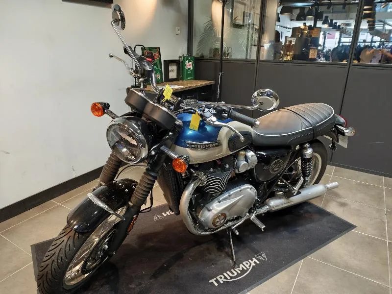 BONNEVILLE T120