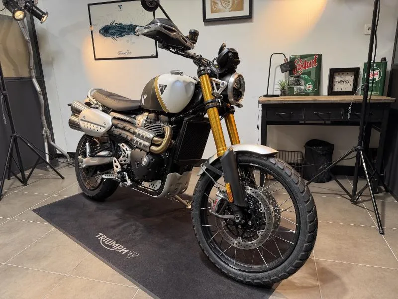 SCRAMBLER 1200 XE