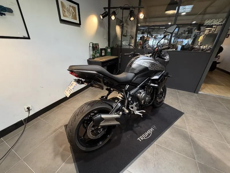 TIGER SPORT 800