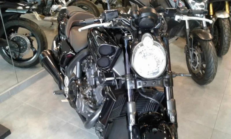 VMAX 1700