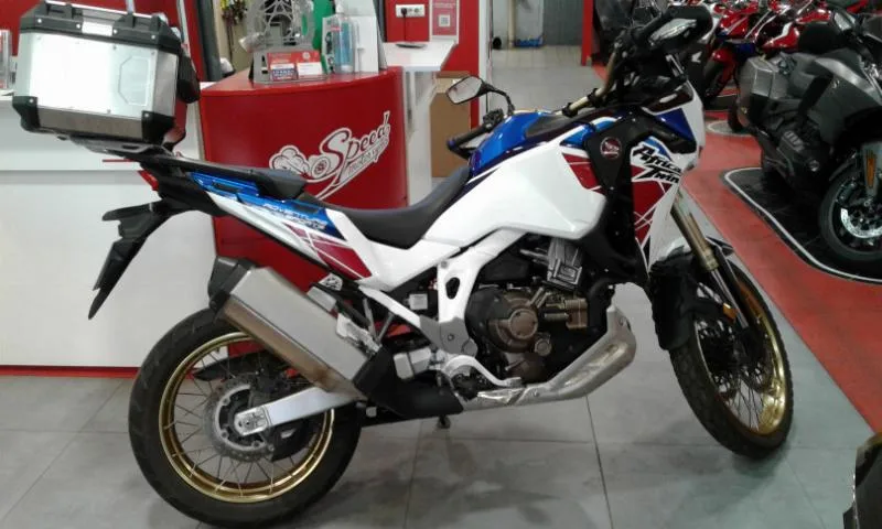 Africa Twin CRF1100L DCT