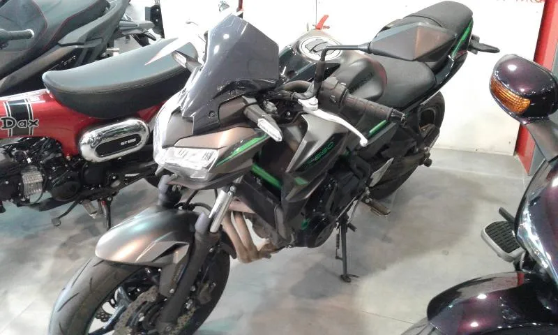 Z 650 