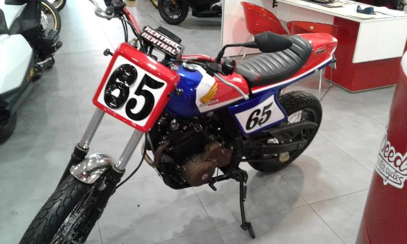 NX 650 DOMINATOR 