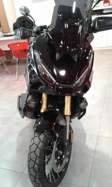 XADV 750