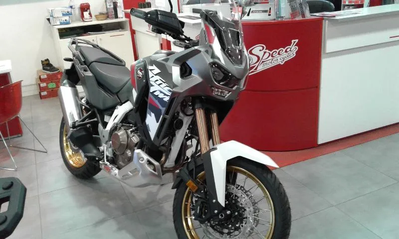 CRF 1100 L AFRICA TWIN ADVENTURE SPORTS