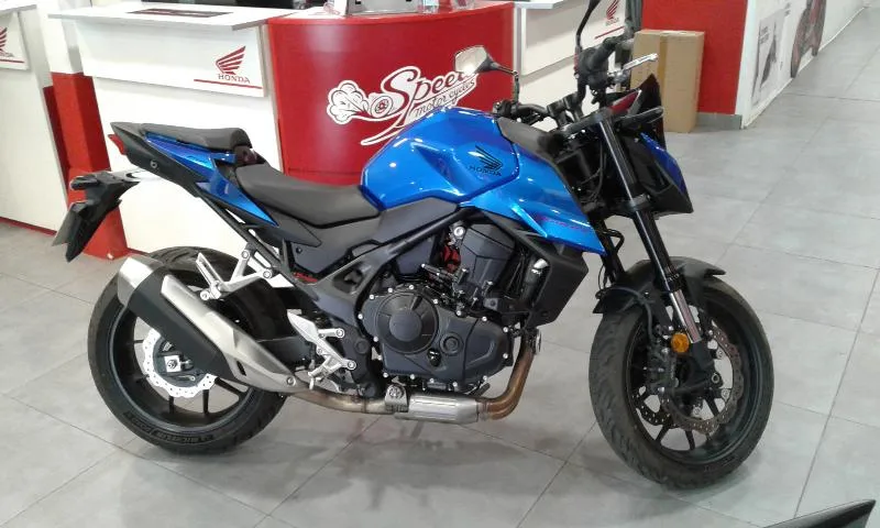 CB 750 HORNET