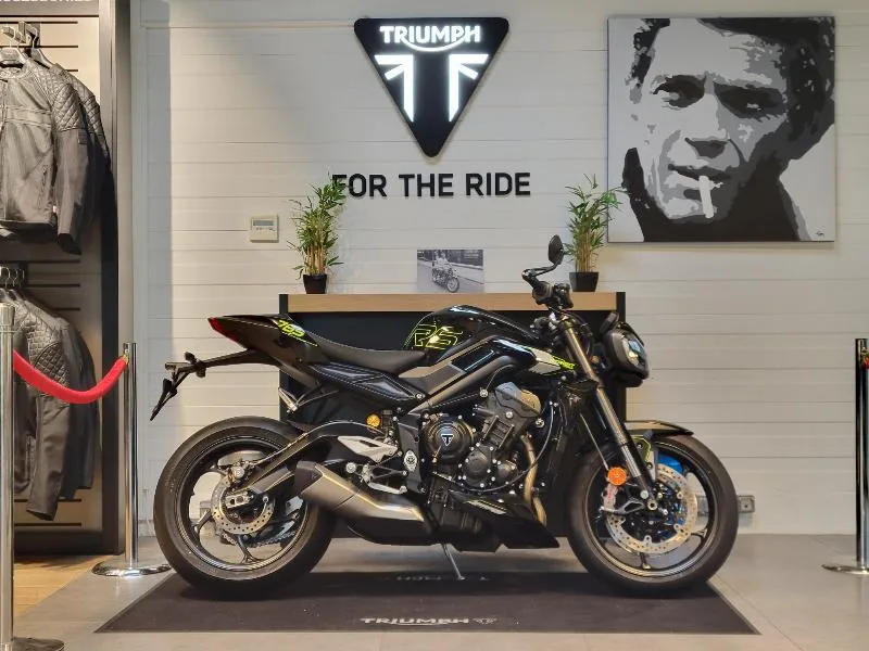 STREET TRIPLE 765 RS