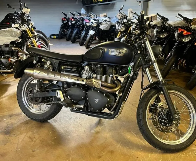 SCRAMBLER 900