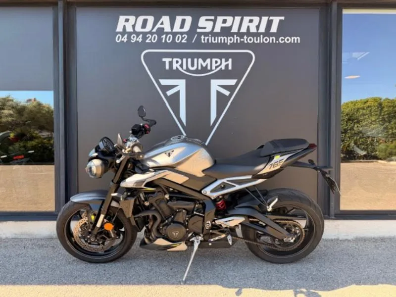 STREET TRIPLE 765 R