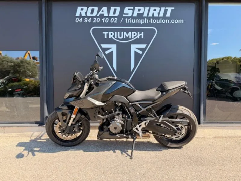 GSX8S