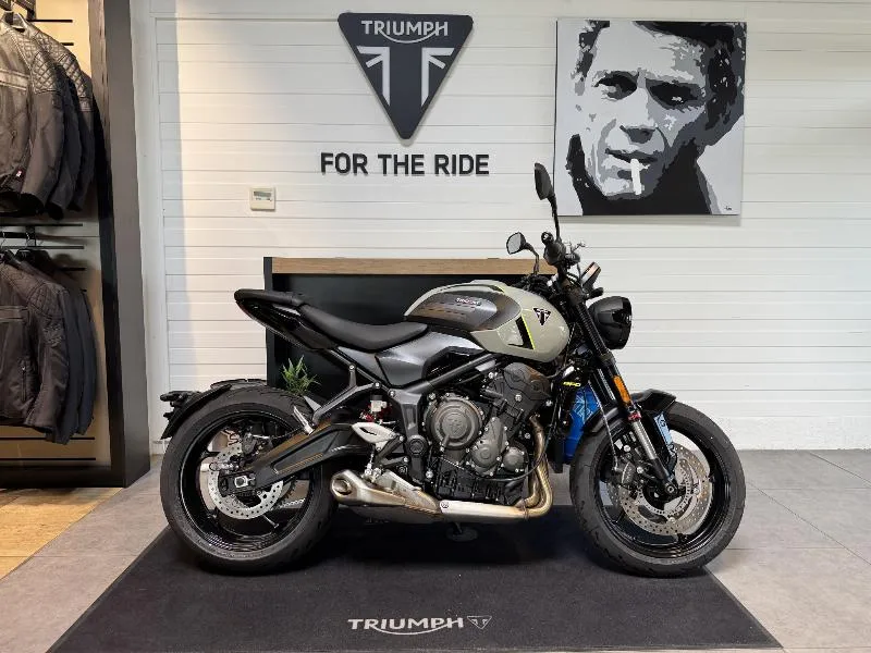 TRIDENT 660