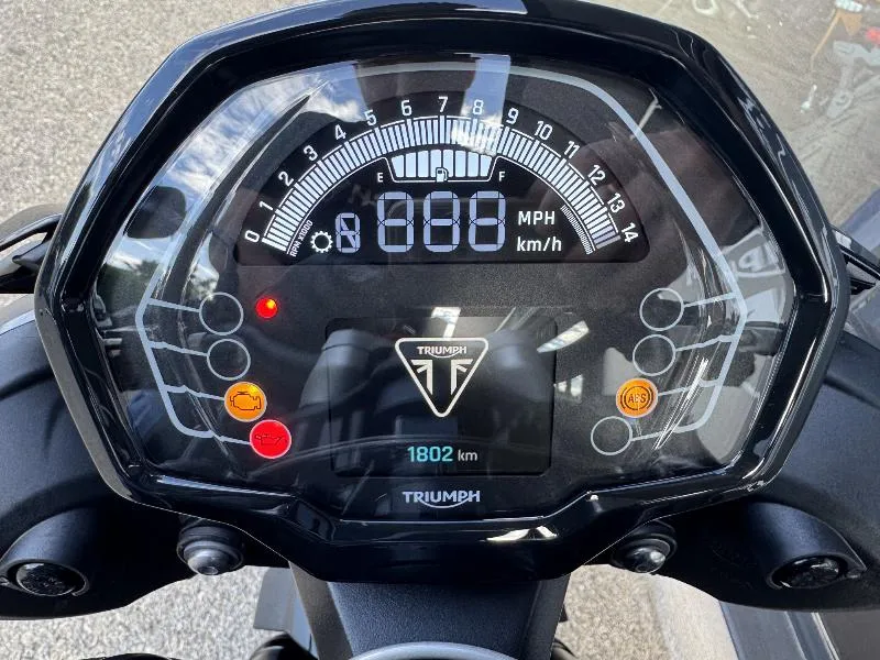 STREET TRIPLE 765 R A2