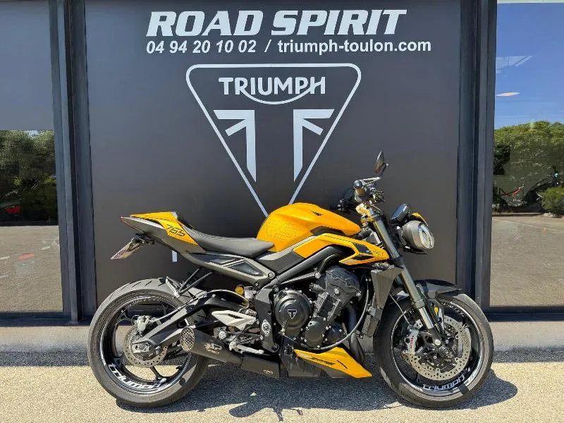 STREET TRIPLE 765 RS