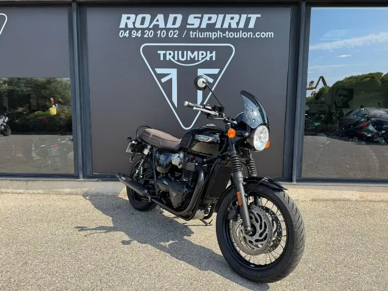 Bonneville T120 Black